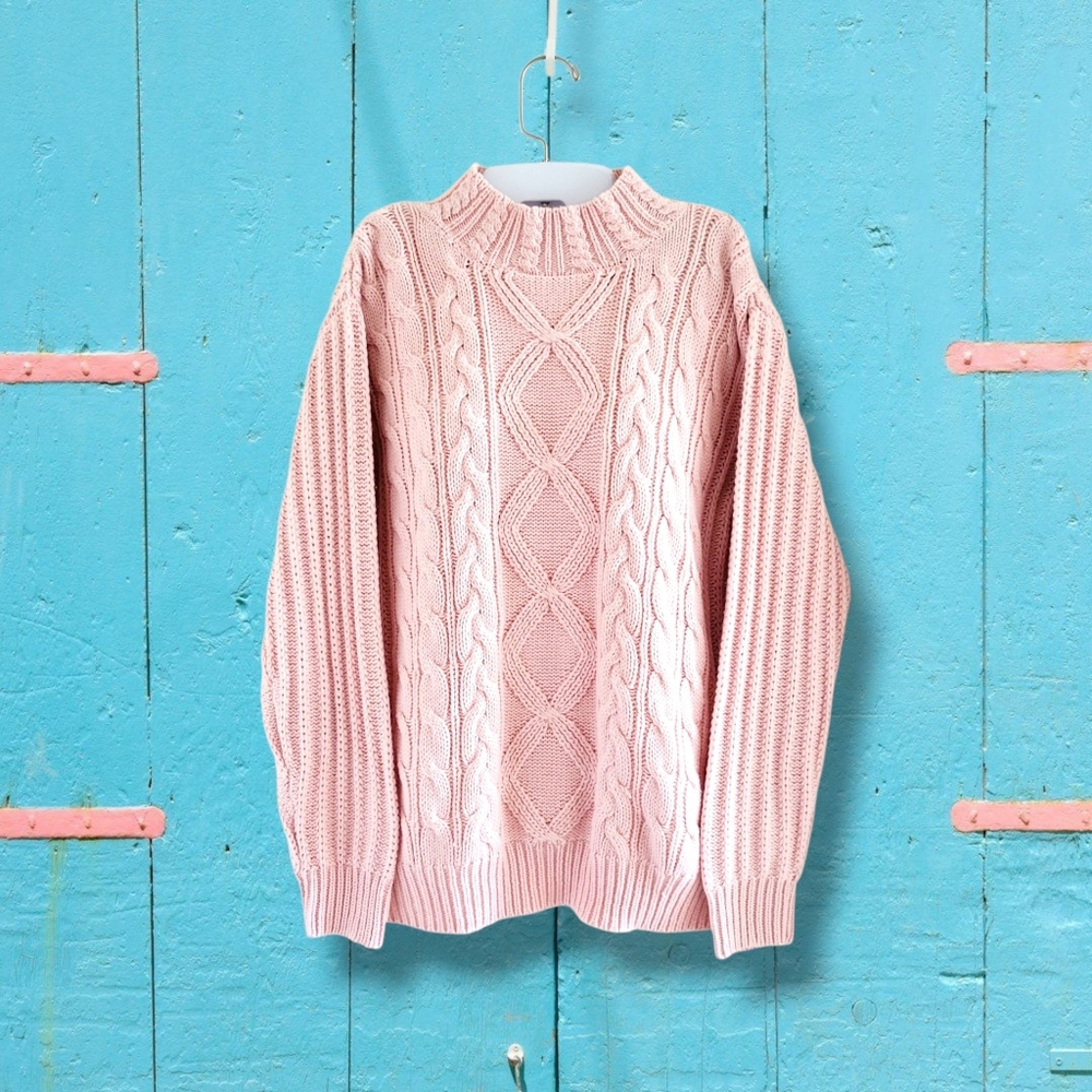 Jennifer Moore | EUC 80s VTG Light Rose Chunky Cable Knit Sweater (SIZE M)